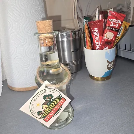 Seosko Domacinstvo Trajkovic * Mladenovac (Pcinja)